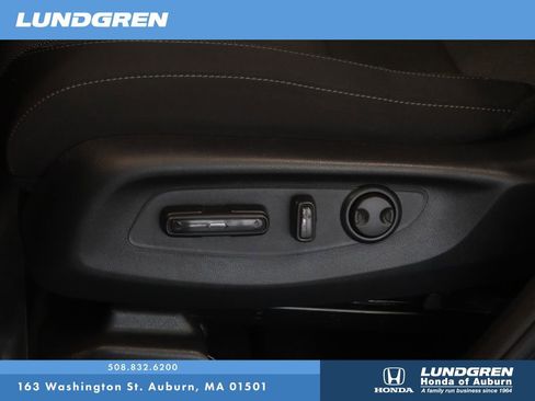 Used 2023 Honda CR-V EX image 12