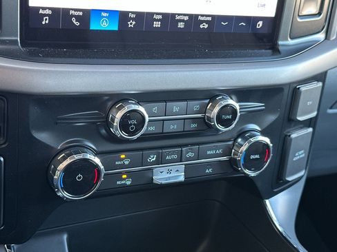 Used 2024 Ford F150 XLT w/ Mobile Office Package image 20