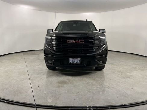 Used 2024 GMC Sierra 1500 Elevation RWD image 3