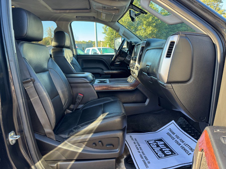 Used 2018 GMC Sierra 3500 SLT AWD/4WD image 18