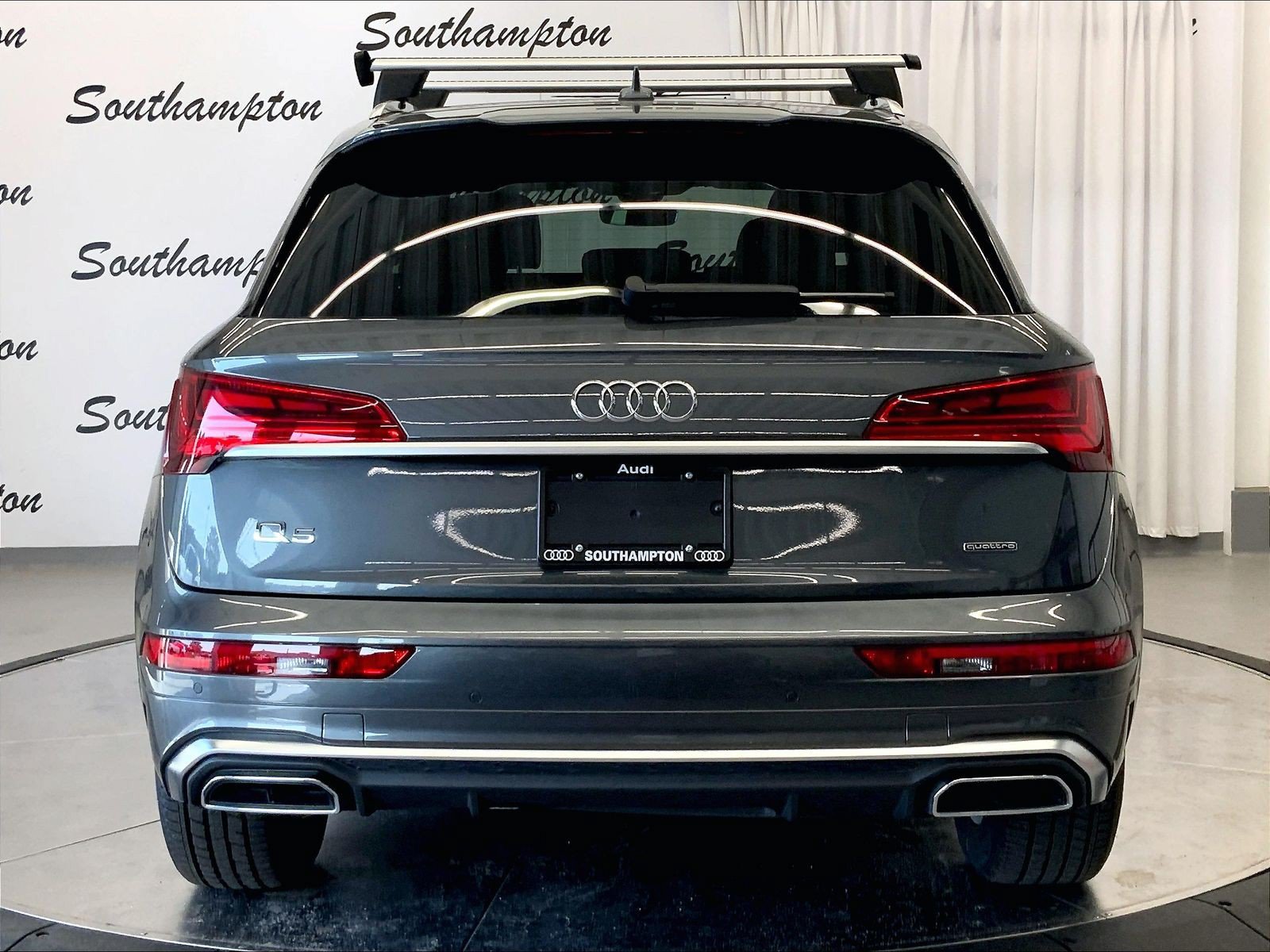 Certified 2023 Audi Q5 2.0T Premium w/ Convenience Package AWD/4WD image 3