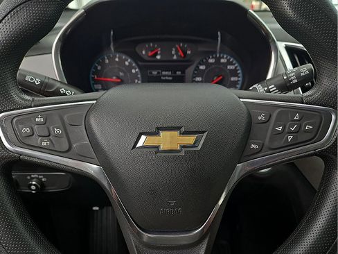 Used 2019 Chevrolet Equinox LS FWD image 20