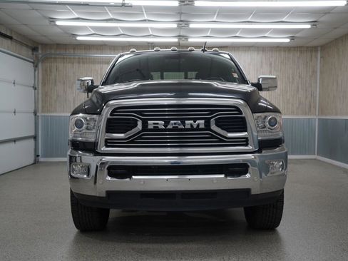 Used 2017 RAM 2500 Limited image 2