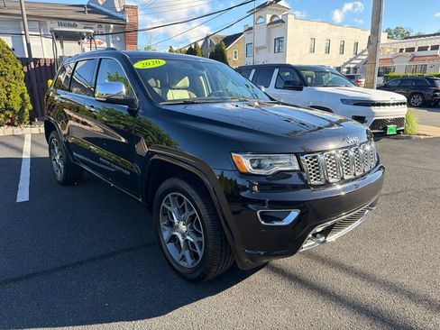 Used 2020 Jeep Grand Cherokee Overland AWD/4WD image 3