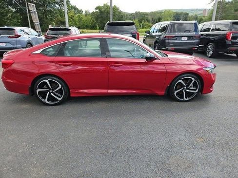 Used 2022 Honda Accord Sport image 4