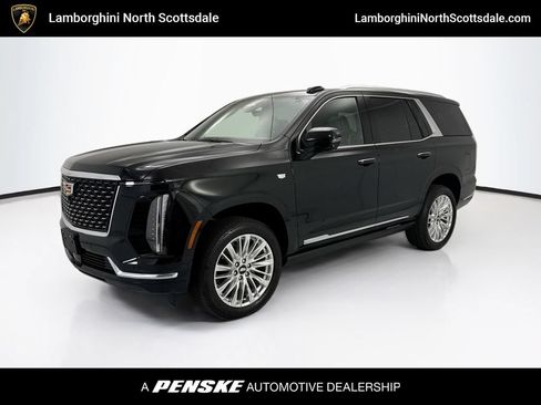 Used 2026 Cadillac Escalade Luxury AWD/4WD image 1
