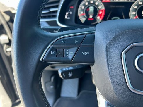 Used 2021 Audi Q8 Premium w/ Black Optic Package image 19