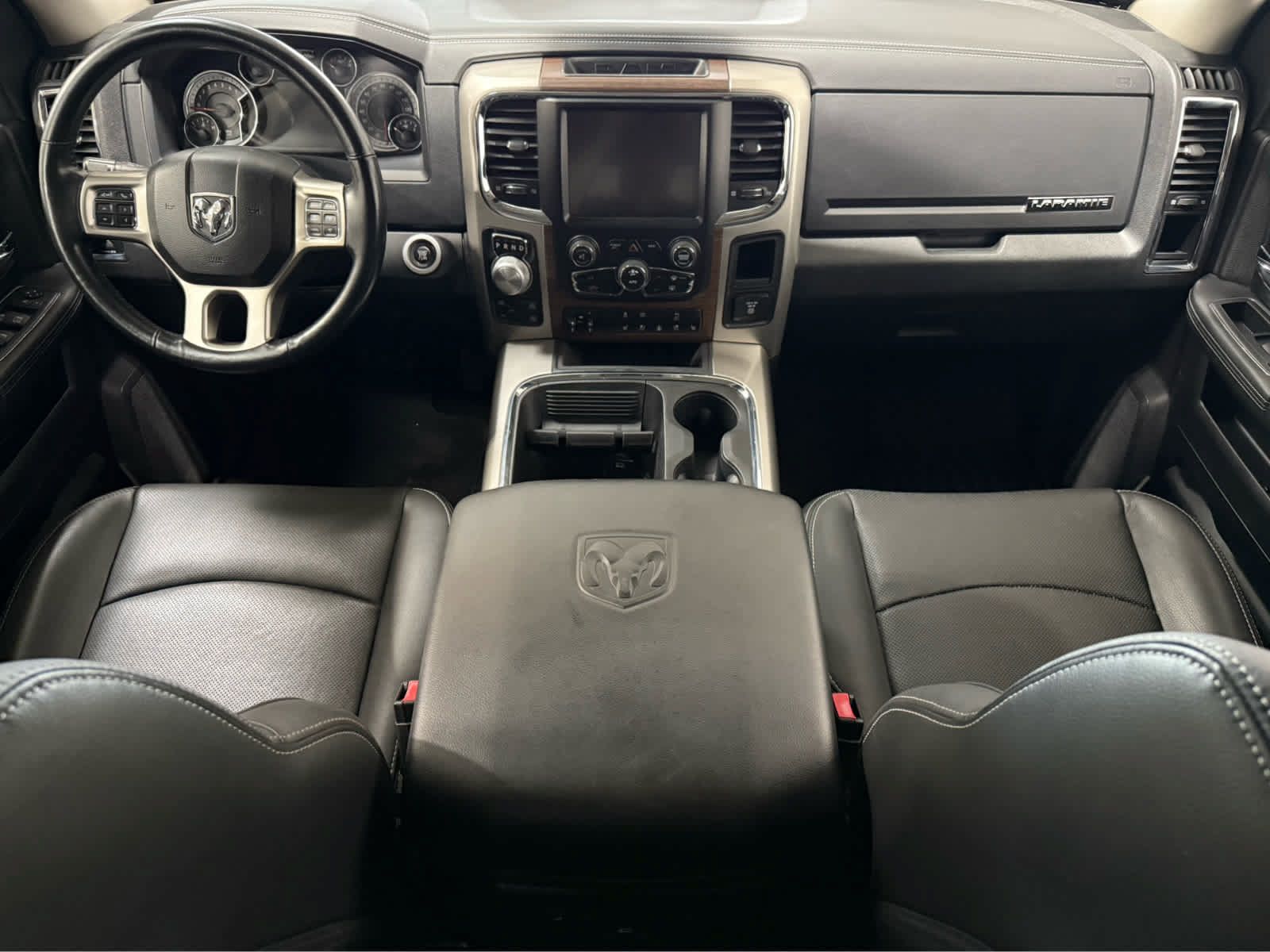 Used 2016 RAM 1500 Laramie w/ Convenience Group AWD/4WD image 17
