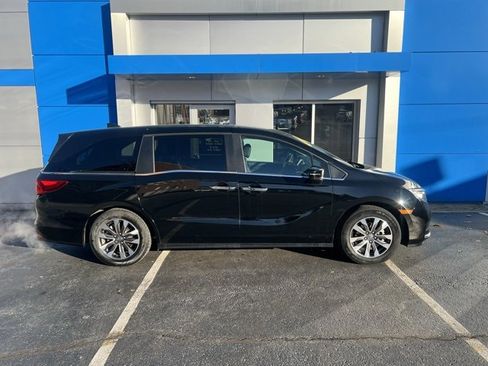 Used 2024 Honda Odyssey EX-L image 4