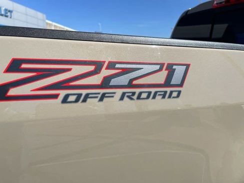 Used 2021 Chevrolet Colorado Z71 image 7