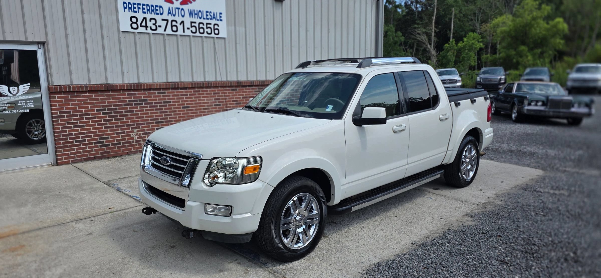 Used 2010 Ford Explorer Sport Trac Limited AWD/4WD image 1