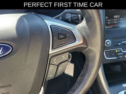 Used 2016 Ford Fusion SE w/ Equipment Group 202A FWD image 22