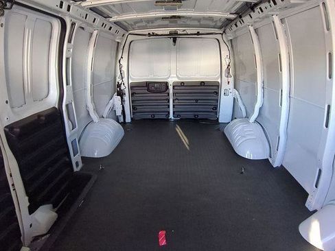 New 2026 Chevrolet Express 2500 w/ Driver Convenience Package image 19