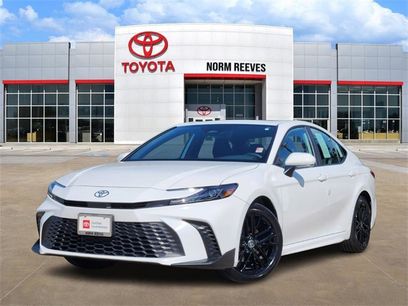 Used 2025 Toyota Camry SE