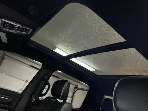 Used 2021 RAM 1500 Limited AWD/4WD image 19