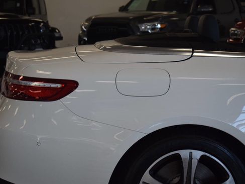 Used 2018 Mercedes-Benz E 400 Cabriolet image 34