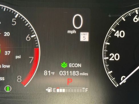 Used 2023 Honda Pilot EX-L image 15