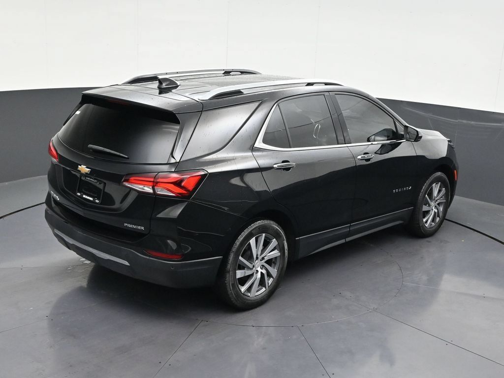 Used 2023 Chevrolet Equinox Premier FWD image 22