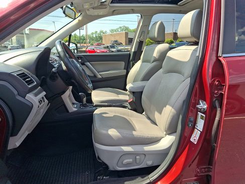 Used 2016 Subaru Forester 2.5i Touring w/ Eyesight & Navigation System AWD/4WD image 13