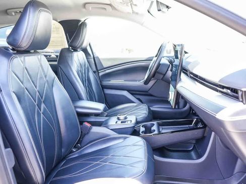 Used 2022 Ford Mustang Mach-E Select RWD image 16