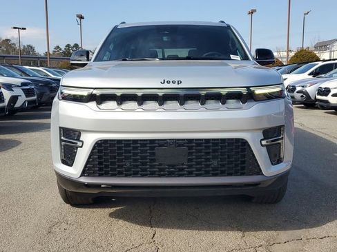 New 2026 Jeep Grand Wagoneer 4WD w/ Premium Group I image 2