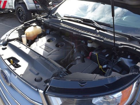 Used 2017 Ford Edge SEL w/ Equipment Group 201A image 25