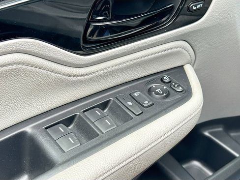 Used 2023 Honda Odyssey Elite image 18