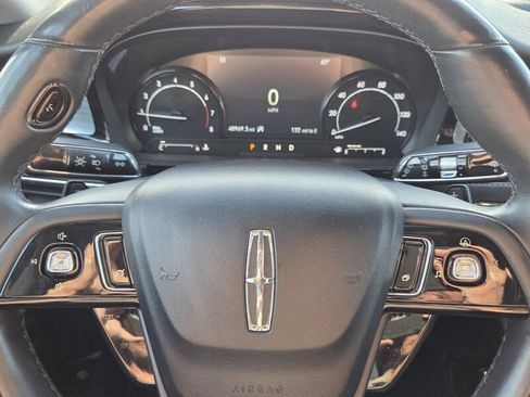 Used 2021 Lincoln Corsair STANDARD AWD w/ Equipment Group 101A image 22