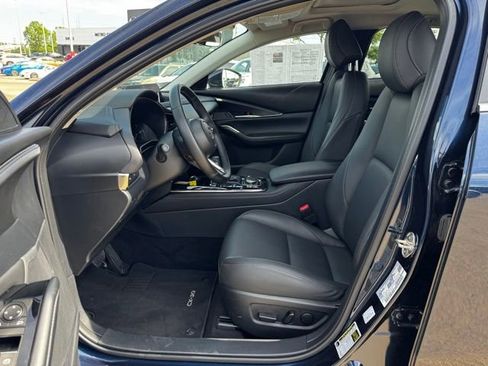Used 2025 MAZDA CX-30 AWD 2.5 S w/ Preferred Package image 11
