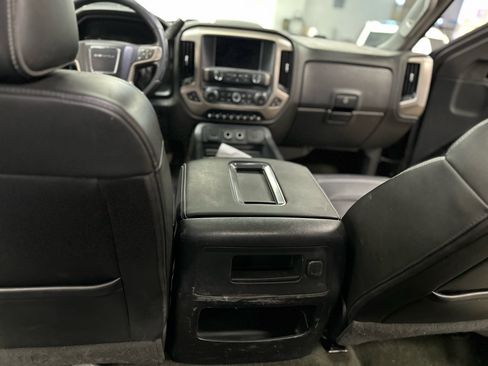 Used 2016 GMC Sierra 3500 Denali w/ Duramax Plus Package image 35