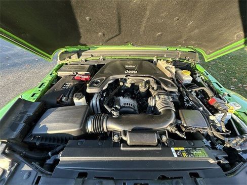 Certified 2019 Jeep Wrangler Unlimited Sahara image 14