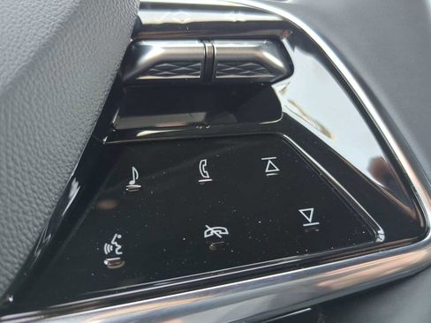 New 2025 Cadillac Lyriq Sport image 16