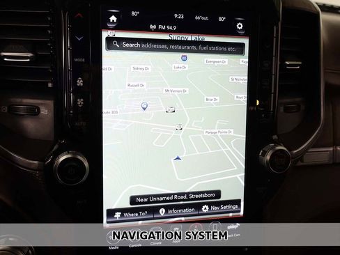 Used 2021 RAM 1500 Limited image 3