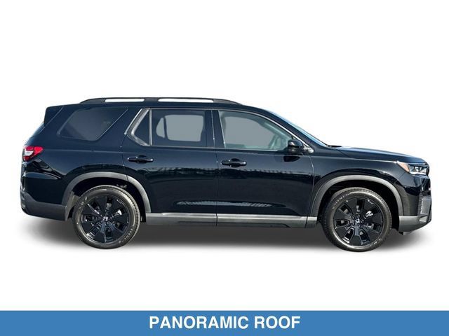 New 2026 Honda Pilot Black Edition image 4