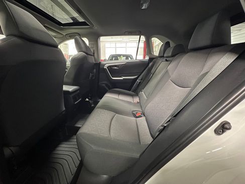 Certified 2019 Toyota RAV4 XLE w/ Carpet Mat Package image 15