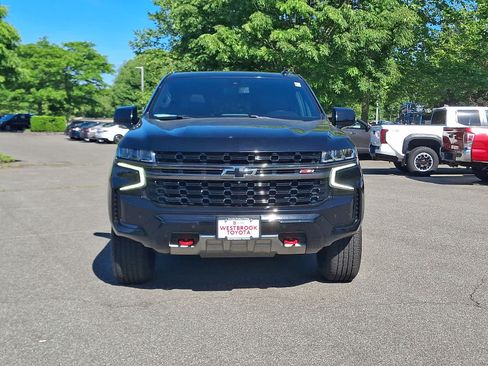Used 2021 Chevrolet Tahoe Z71 w/ Z71 Signature Package AWD/4WD image 2