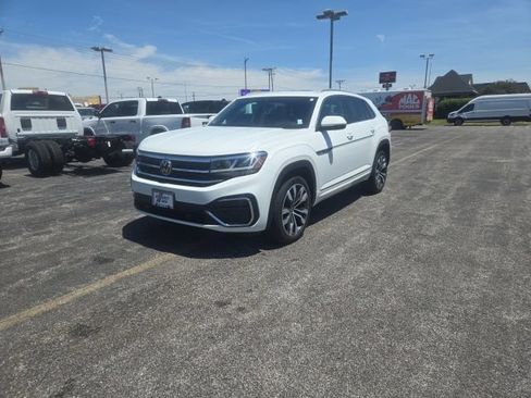 Used 2020 Volkswagen Atlas Cross Sport SEL R-Line AWD/4WD image 1