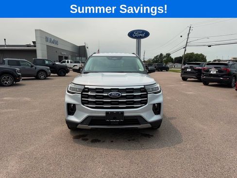 Used 2026 Ford Explorer Active w/ Active Comfort Package AWD/4WD image 10