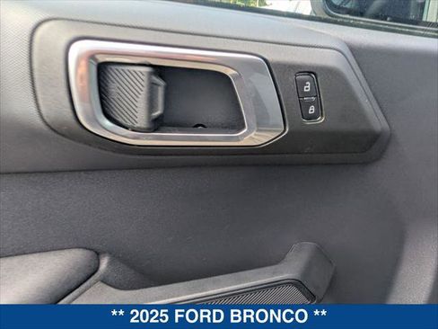Used 2025 Ford Bronco Big Bend AWD/4WD image 11