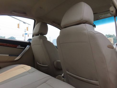 Used 2011 Chevrolet Aveo LT w/ Power and Convenience Package FWD image 38