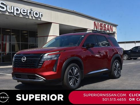 New 2026 Nissan Pathfinder Platinum AWD/4WD image 1