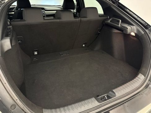 Used 2018 Honda Civic Sport image 10