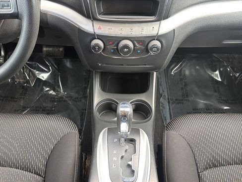 Used 2015 Dodge Journey SXT w/ Flexible Seating Group AWD/4WD image 11