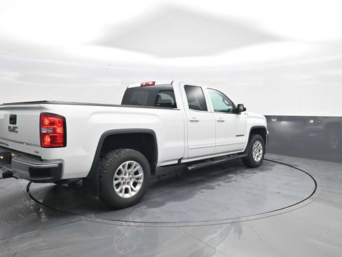 Used 2019 GMC Sierra 1500 SLE w/ SLE Value Package image 8