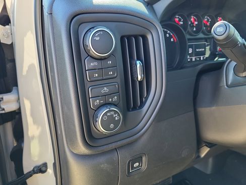 New 2026 Chevrolet Silverado 1500 Custom Trail Boss AWD/4WD image 17