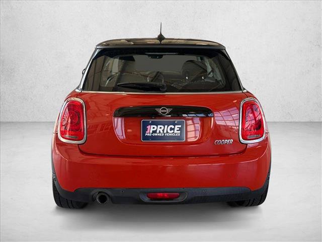 Used 2019 MINI Cooper 2-Door Hardtop FWD image 6