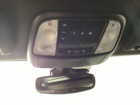 Used 2025 Dodge Durango R/T AWD/4WD image 17
