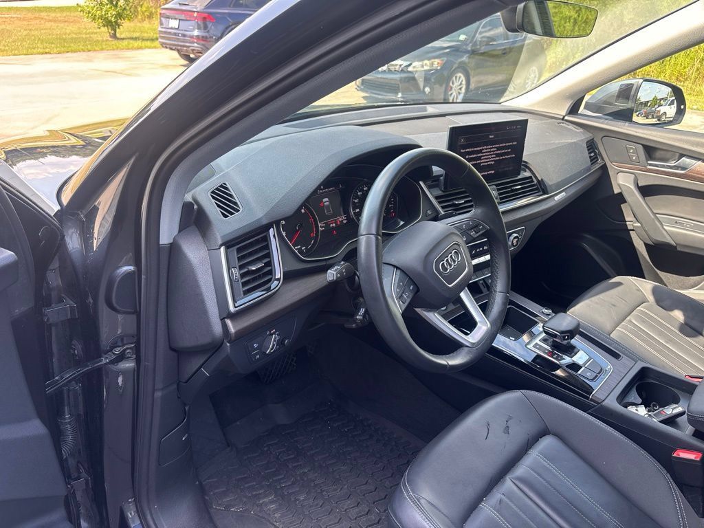 Used 2024 Audi Q5 2.0T Premium AWD/4WD image 23