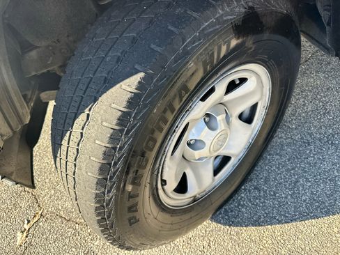 Used 2020 Toyota Tacoma SR5 image 25