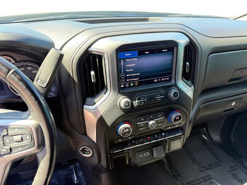 Used 2020 Chevrolet Silverado 1500 LT w/ Texas Edition image 12